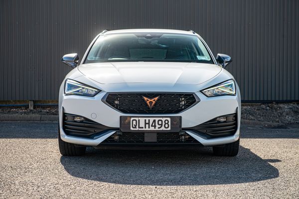 2024 CUPRA Leon V Sportstourer 1.5 110kW MHEV Carousel 1