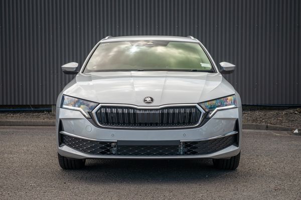 2026 Skoda Octavia Wagon TSI 110kW Carousel 1