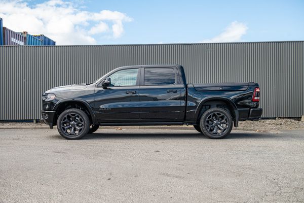 2026 RAM 1500 Limited I6 Rb Night Carousel 4