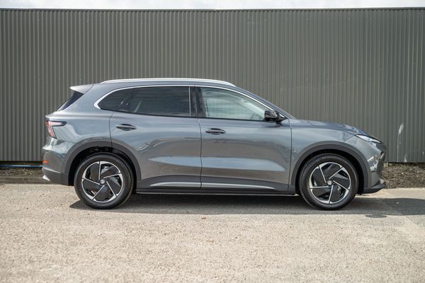 2026 MG S5 Carousel 4