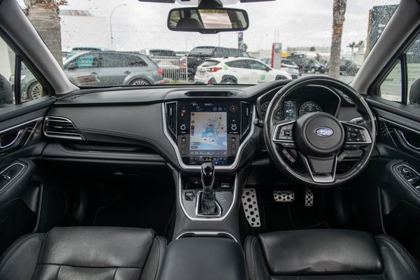 2022 Subaru Outback Touring 2.5P/4Wd Carousel 6