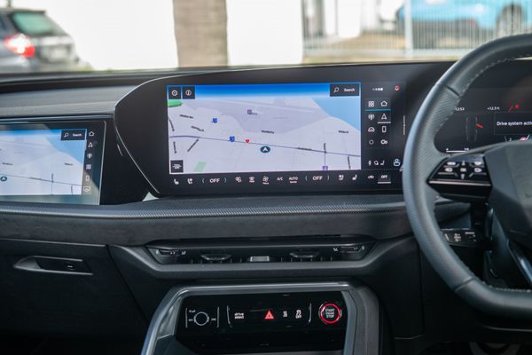 2026 Audi SQ5 3.0TFSI 270kW MHEV+ Sportback quattro Carousel 12