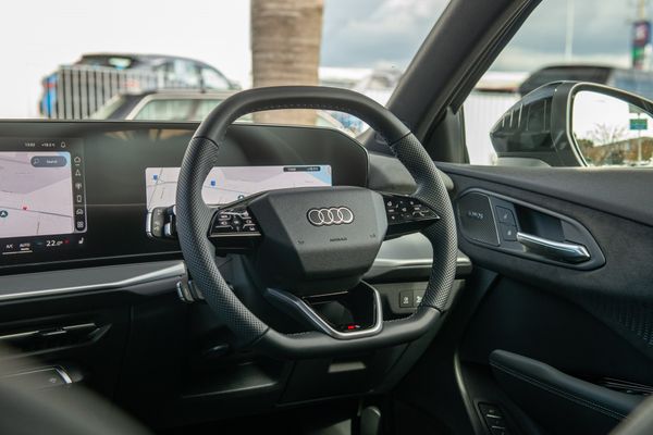 2026 Audi Q3 2.0TFSI 195kW S line quattro Sportback Carousel 14