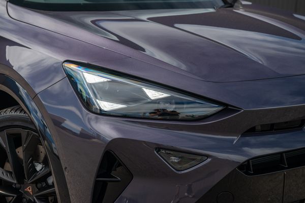 2026 CUPRA Formentor VZ 2.0 245kW AWD Pantera Edition Carousel 2