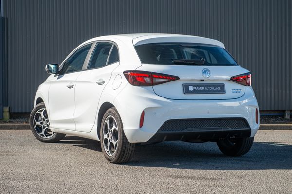 2026 MG 3 Essence Hybrid Carousel 3