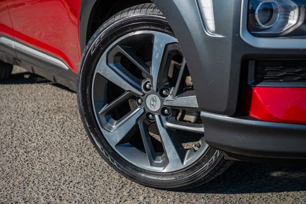2019 Hyundai Kona 2.0 2Wd Elite 2.0P Carousel 3