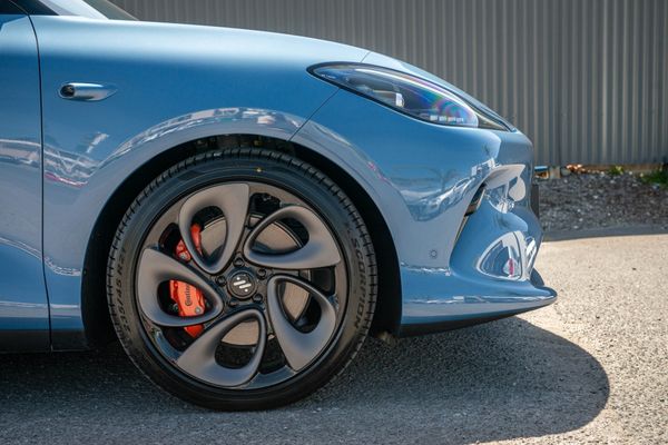 2026 MG IM6 PERFORMACE 100KWH Carousel 6