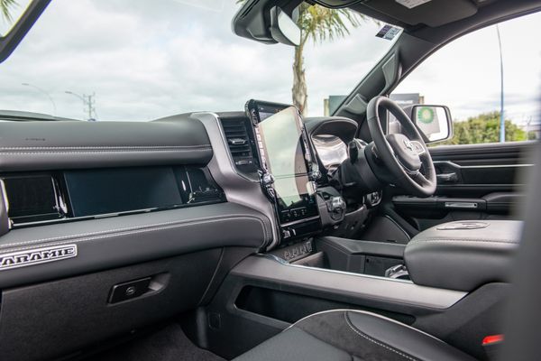 2026 RAM 1500 DT Laramie Sport Hurricane Carousel 13