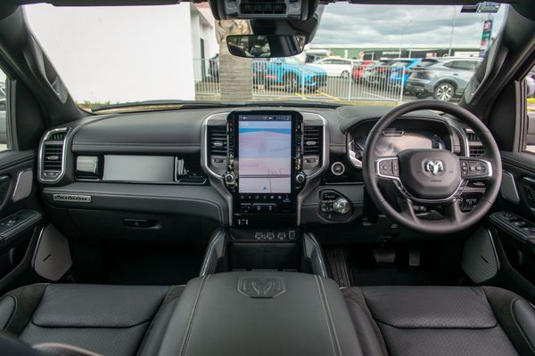 2026 RAM 1500 DT Laramie Sport Hurricane Carousel 9