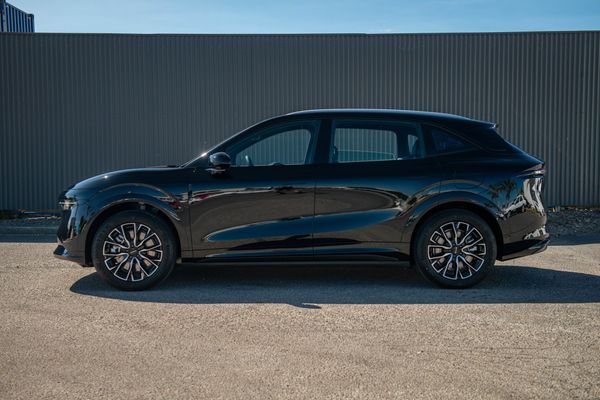 2026 Zeekr 7X Rwd 75kwh Carousel 3