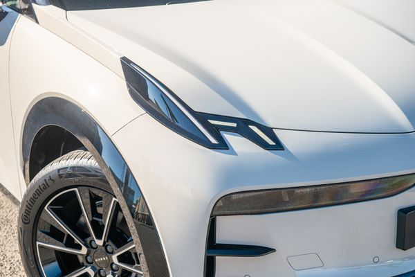 2026 Zeekr X Rwd 66Kwh/Ev/At Carousel 7
