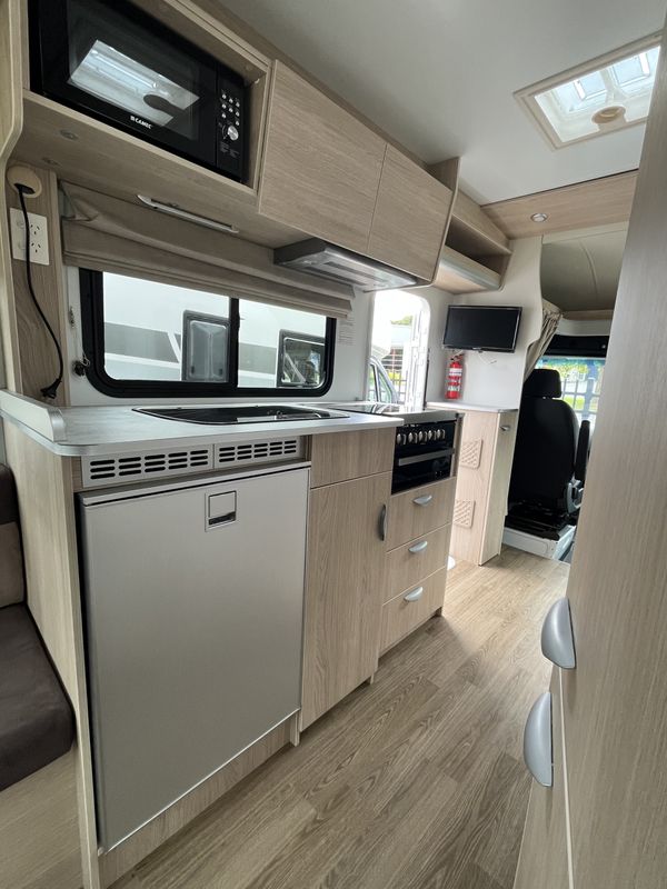 2020 Mercedes-Benz Sprinter 314 Mwb Cc Thl 2.1Dt Carousel 11