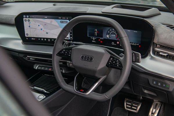 2026 Audi Q3 2.0TFSI 195kW S line quattro Carousel 9
