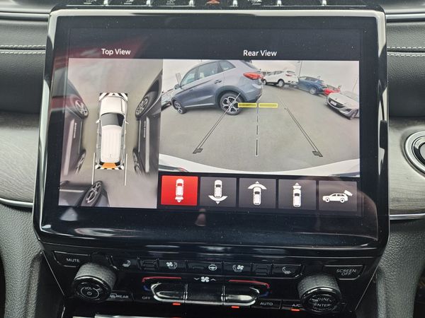 2024 Jeep Grand Cherokee Overland 3.6P/4Wd Carousel 19