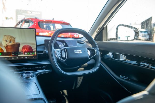 2025 Geely Starray EM-i Complete Phev/At Carousel 16