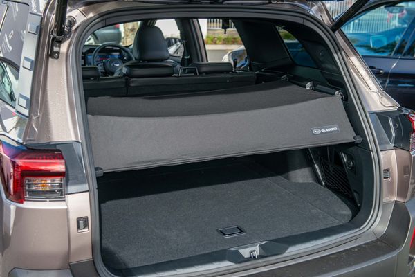 2026 Subaru Outback Touring 2.5P/Awd Carousel 18