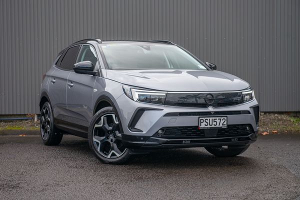 2023 Opel GRANDLAND Sri 1.2Pt/8At/Sv