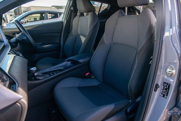 2023 Toyota C-HR 1.8Ph/Hd Carousel 17