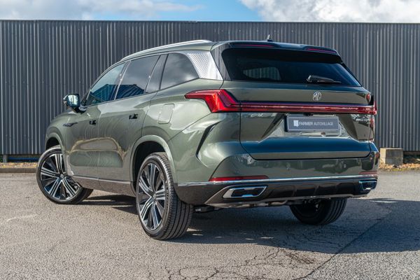 2026 MG QS ESSENCE 2.0T AWD Carousel 1