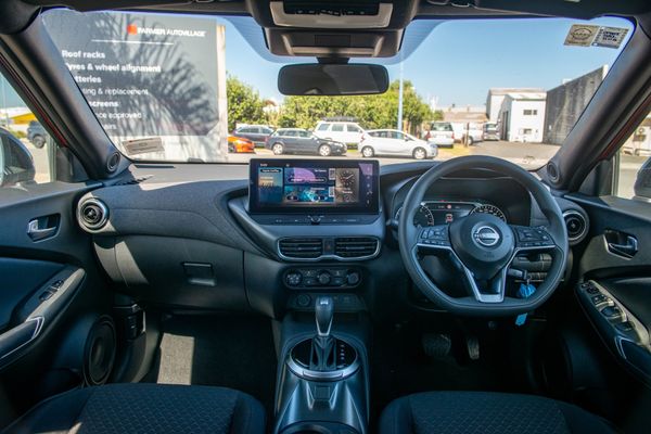 2025 Nissan Juke ST 1.0T Auto Carousel 2