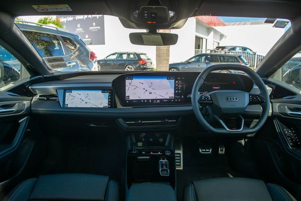 2026 Audi A6 e-tron S line RWD Avant Carousel 11