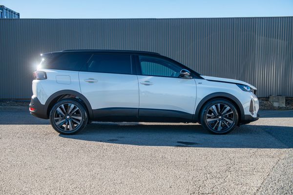 2022 Peugeot 5008 Gt 2.0Dt/8At Carousel 4