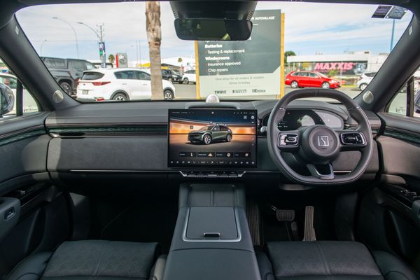 2026 Zeekr 7X Awd Performance Carousel 2