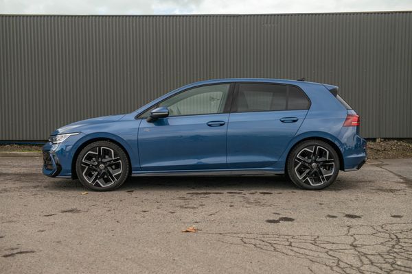 2026 Volkswagen Golf R-Line Touring package Carousel 7