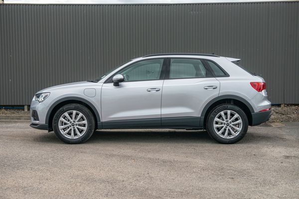 2023 Audi Q3 45 TFSI e 180kW PHEV Carousel 7