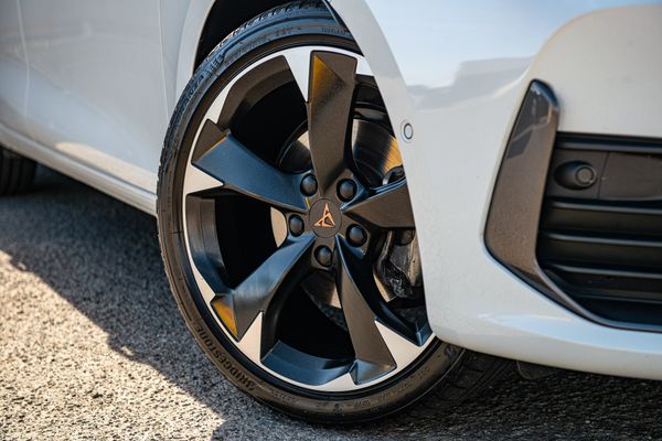 2024 CUPRA Leon V Sportstourer 1.5 110kW MHEV Carousel 4