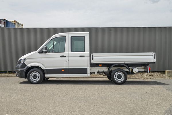 2024 Volkswagen Crafter 35 MWB 103 2.0 Flat Deck Carousel 8