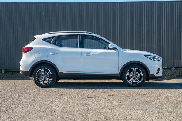 2023 MG ZS T Vibe 1.5Pt/Cvt Carousel 4