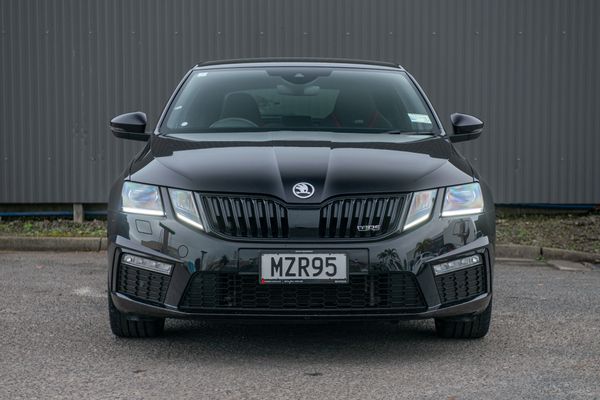 2020 Skoda Octavia RS245 TSI 180KW 2.0P Carousel 1