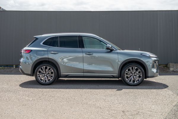 2026 Geely Starray EM-i Inspire Phev/At Carousel 4