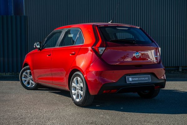 2019 MG 3 Core 1.5P/4At Carousel 5