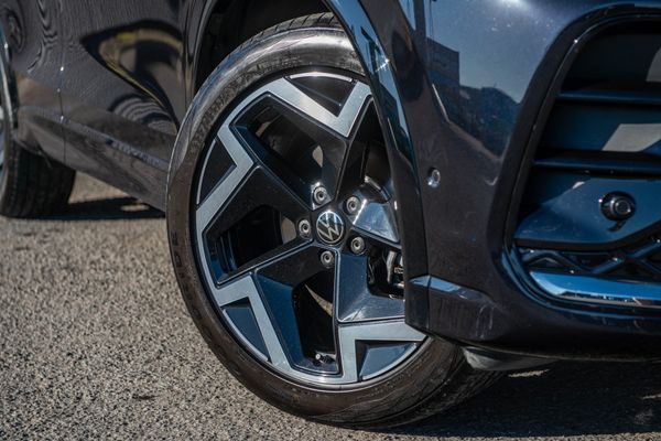 2024 Volkswagen Tiguan R-Line 1.4 2WD Carousel 2