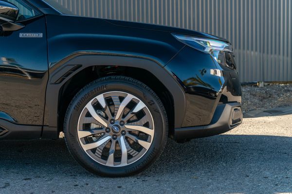 2026 Subaru Forester Hybrid Touring Carousel 7