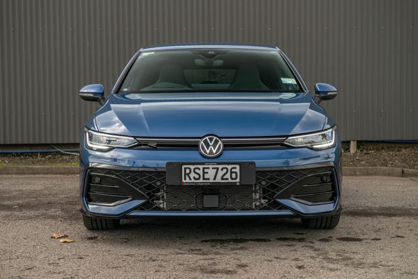 2026 Volkswagen Golf R-Line Touring package Carousel 1