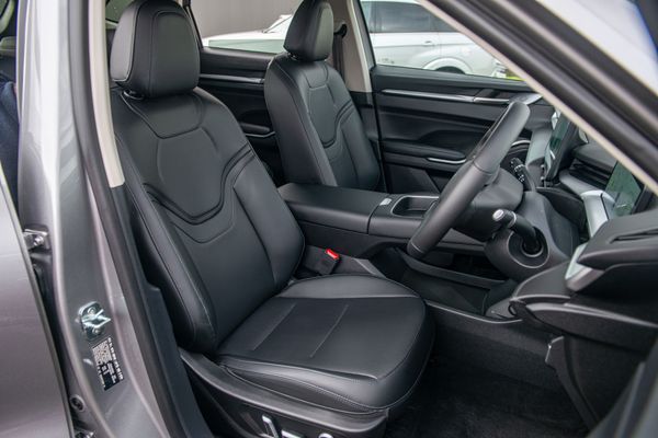 2026 GWM HAVAL H6 Ultra Phev 2Wd Phev Carousel 12