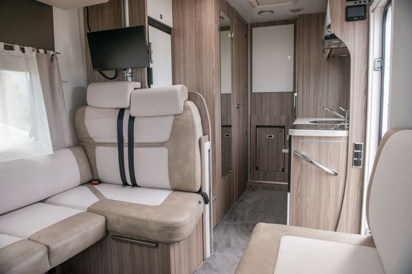2024 Ford Transit Benimar Tessoro T486 Carousel 10