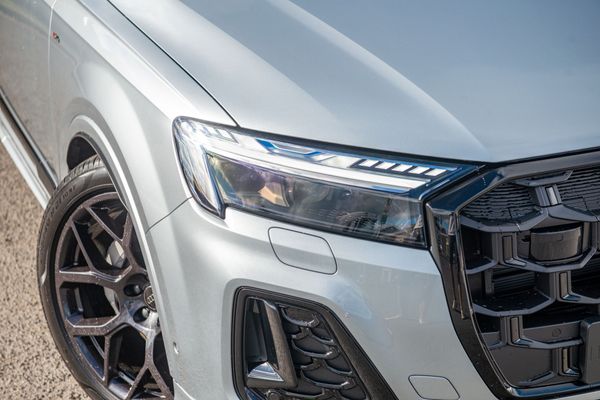2026 Audi Q7 50 TDI 210kW S line quattro Carousel 2