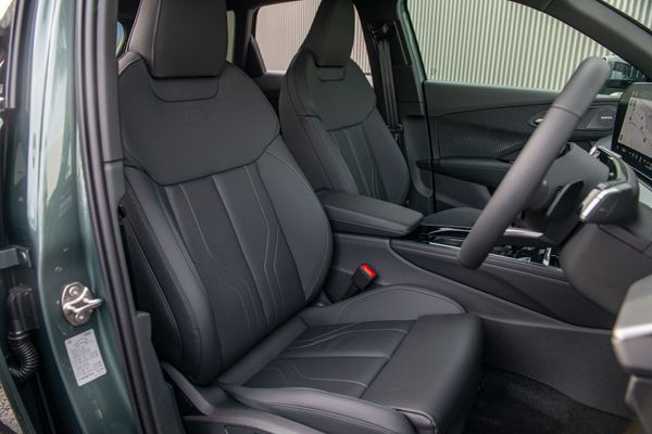 2026 Audi Q3 2.0TFSI 195kW S line quattro Carousel 14