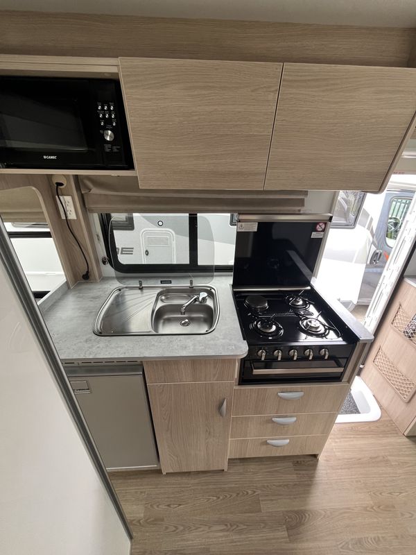 2020 Mercedes-Benz Sprinter 314 Mwb Cc Thl 2.1Dt Carousel 13