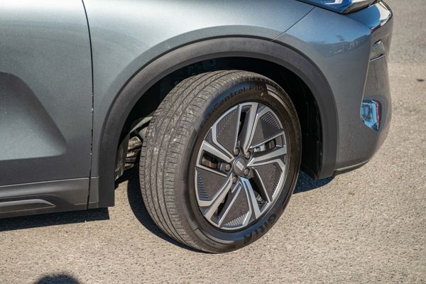 2025 Geely Starray EM-i Complete Phev/At Carousel 9