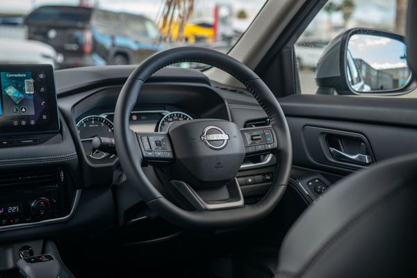 2026 Nissan X-Trail ST-L 2.5L 2WD 5 Seater Carousel 13