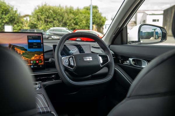 2026 Geely Starray EM-i Inspire Phev/At Carousel 12