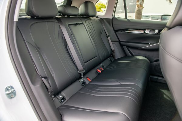 2026 Geely Starray EM-i Inspire Phev/At Carousel 14