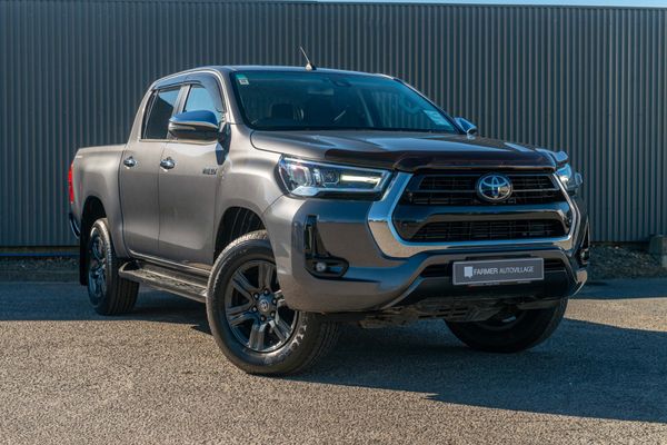 2022 Toyota Hilux Sr5 Td Dc 2.8Dt