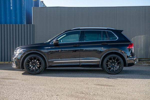 2021 Volkswagen Tiguan TSI R-Line 2WD 1.4 Carousel 9