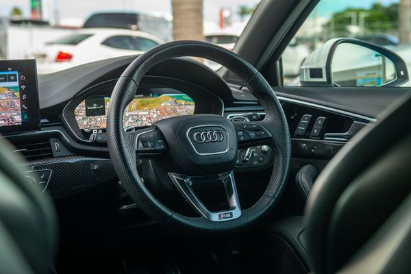 2021 Audi RS4 Avant 2.9TFSI 331kW quattro Carousel 15